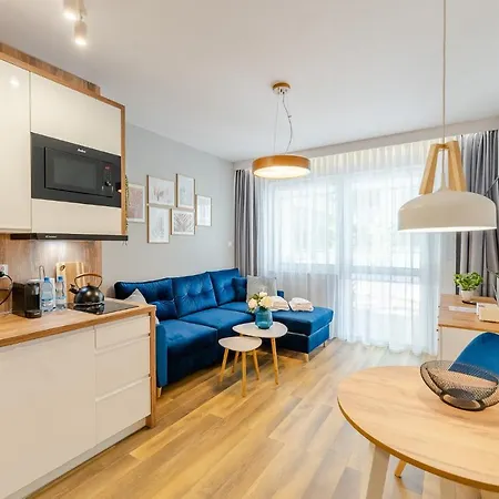 Laba Kolobrzeg Apartamenty Kasprowicza 20Ab Exterior photo