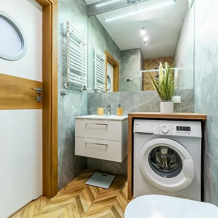 Laba Kolobrzeg Apartamenty Kasprowicza 20Ab Exterior photo