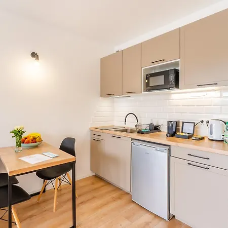 Laba Kolobrzeg Apartamenty Kasprowicza 20Ab Exterior photo