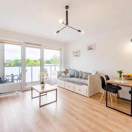 Laba Kolobrzeg Apartamenty Kasprowicza 20Ab Exterior photo