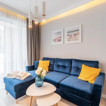 Laba Kolobrzeg Apartamenty Kasprowicza 20Ab Exterior photo