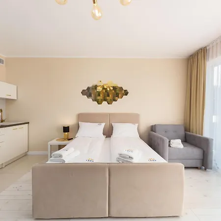 Laba Kolobrzeg Apartamenty Kasprowicza 20Ab Exterior photo