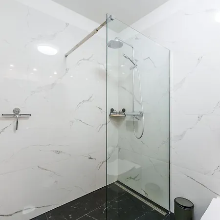 Laba Kolobrzeg Apartamenty Kasprowicza 20Ab Exterior photo