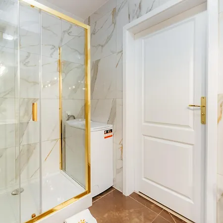 Laba Kolobrzeg Apartamenty Kasprowicza 20Ab Exterior photo
