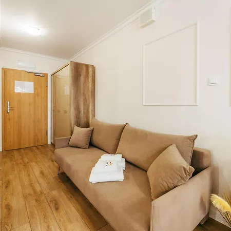 Laba Kolobrzeg Apartamenty Kasprowicza 20Ab Exterior photo